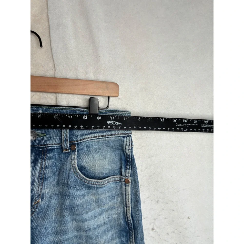 Wrangler Retro Slim Straight Mens Jeans 29x30 Medium Wash Blue 112344448